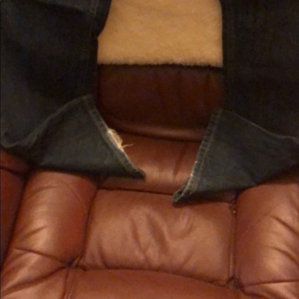 Levi’s pants - Picture 2 of 5